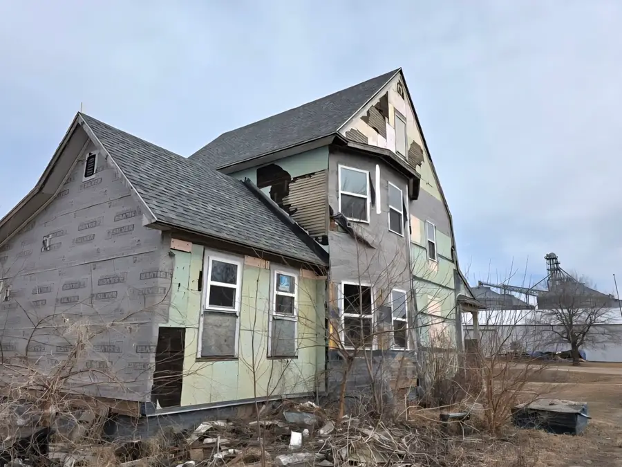 504 S Peoria Street, Bradford, IL 61421 - #3