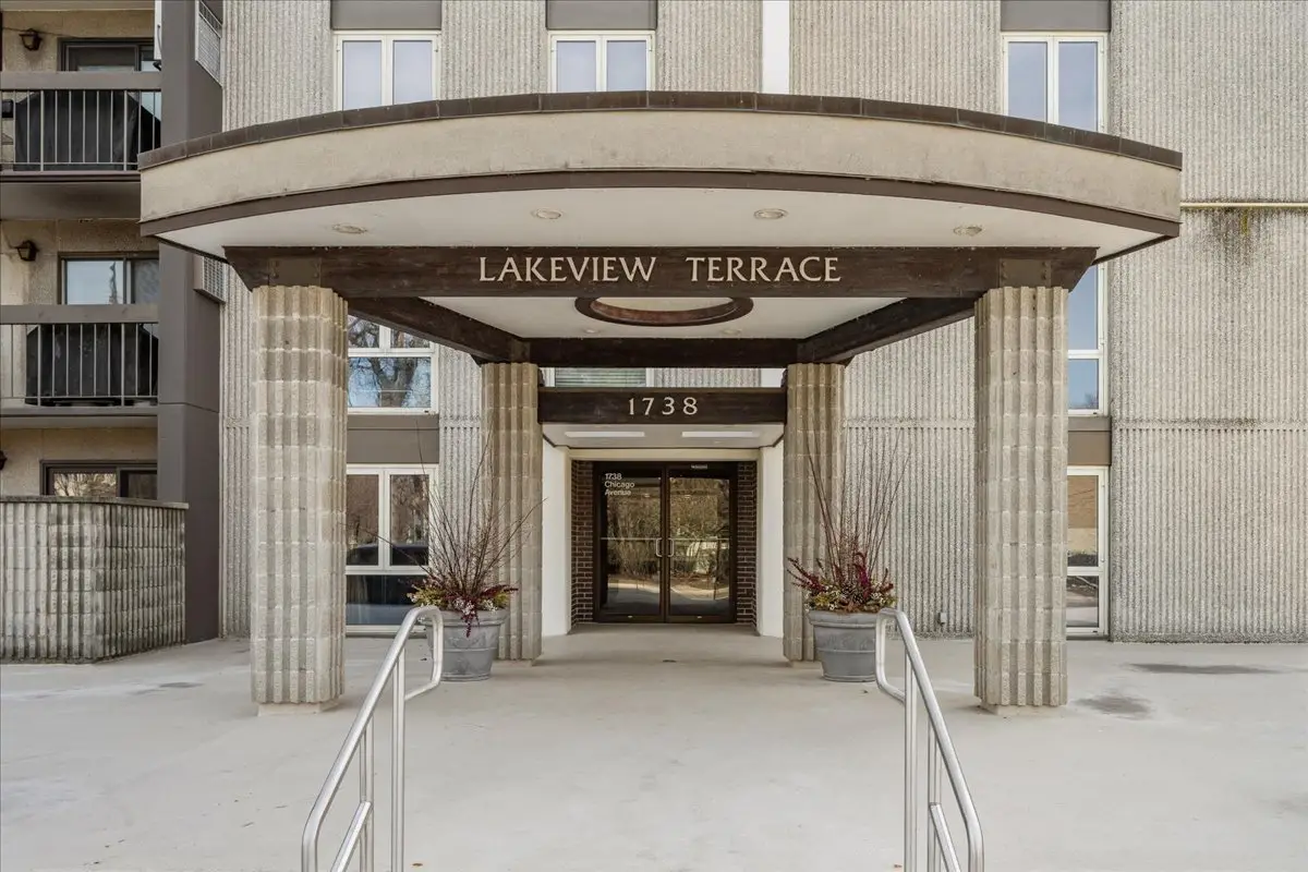 1738 Chicago Avenue #805, Evanston, IL 60201 - #1