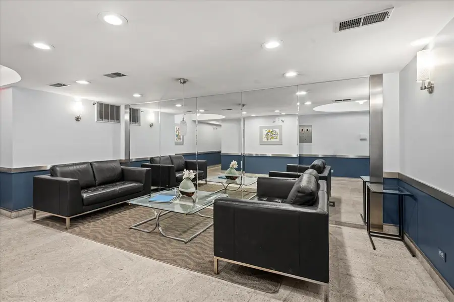 1738 Chicago Avenue #805, Evanston, IL 60201 - #2