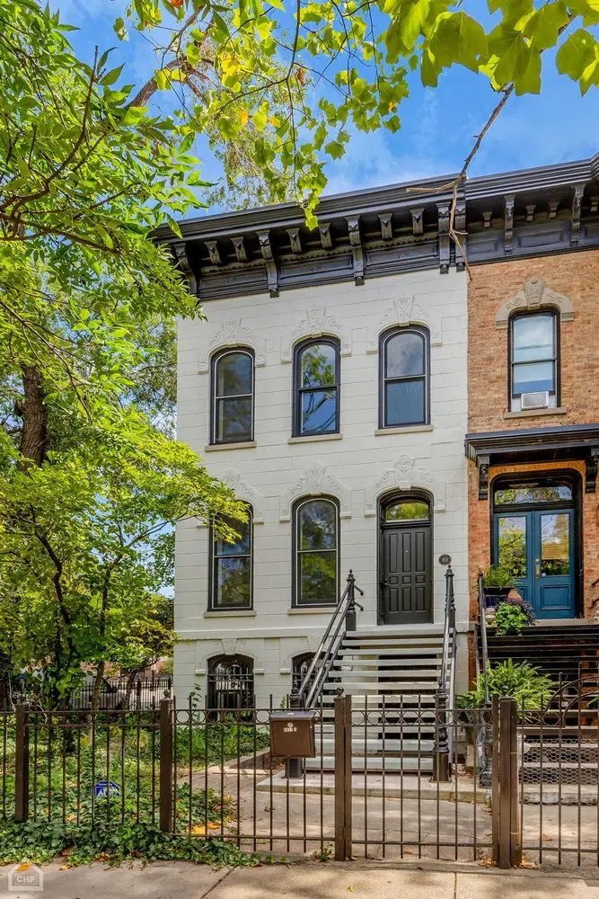 801 S Oakley Boulevard, Chicago, IL 60612 - #1