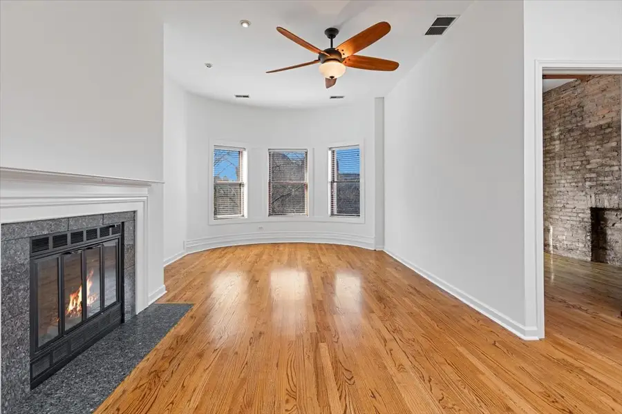 4059 N Sheridan Road #3, Chicago, IL 60613 - #3