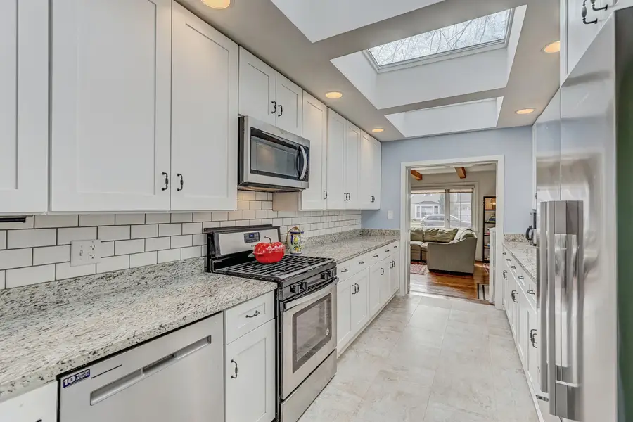 1906 W Greendale Avenue, Park Ridge, IL 60068 - #2