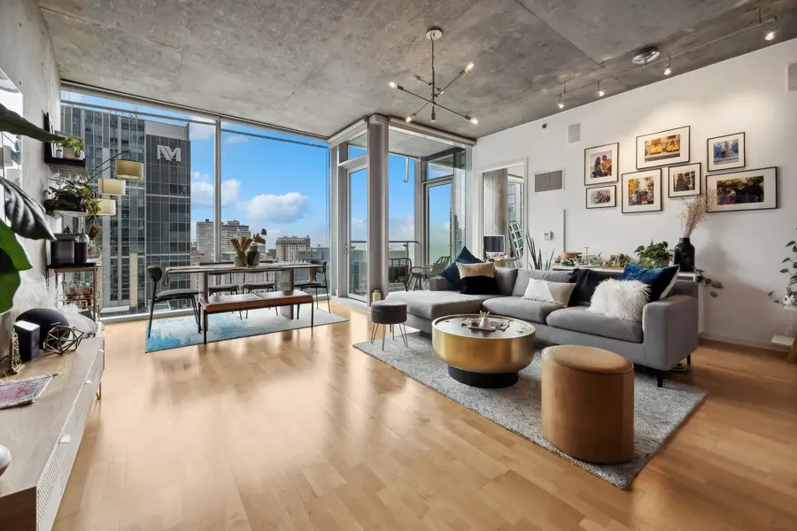600 N Fairbanks Court #2902, Chicago, IL 60611 - #2