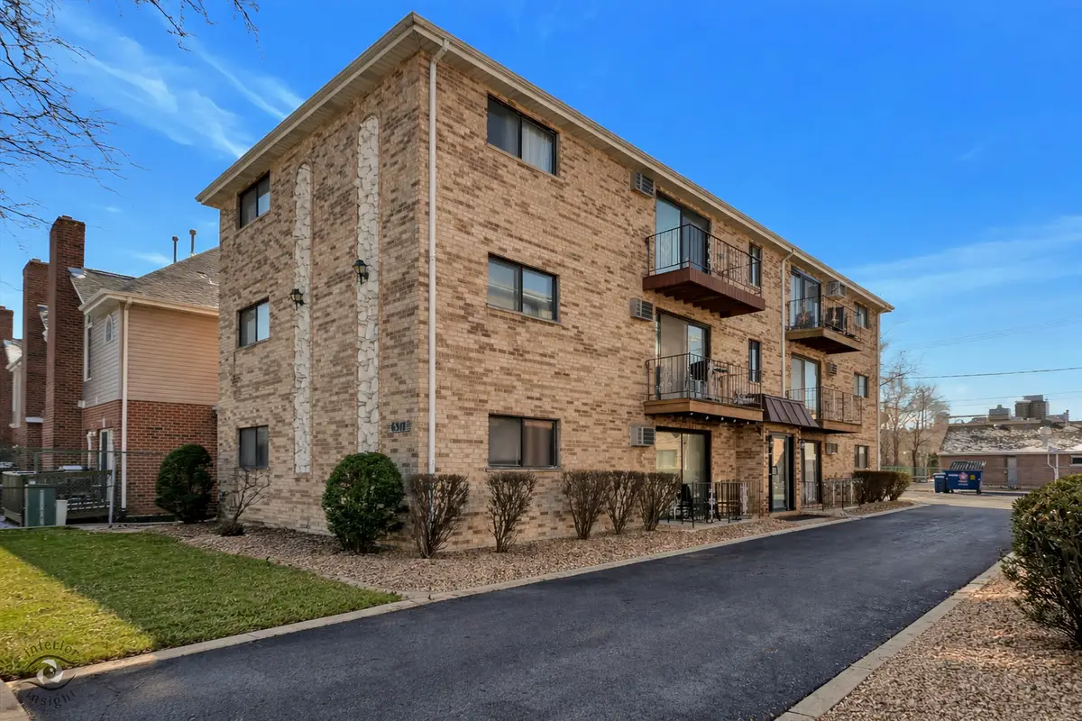 6317 W 64th Place #2S, Chicago, IL 60638 - #1