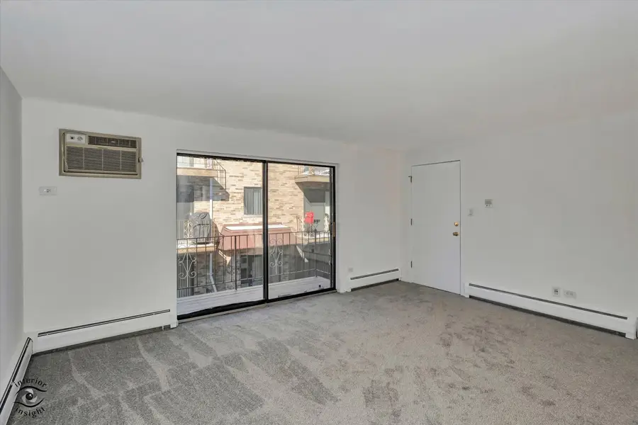 6317 W 64th Place #2S, Chicago, IL 60638 - #3
