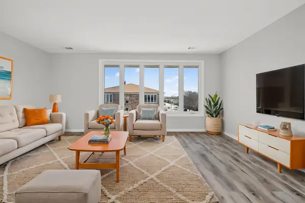 6260 S Newland Avenue #3S, Chicago, IL 60638