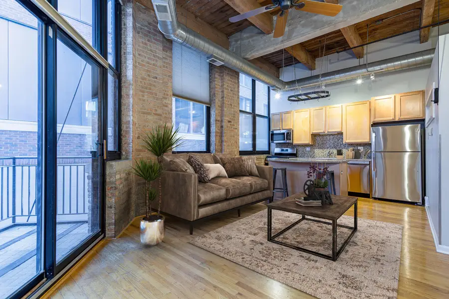 215 N Aberdeen Street #301B, Chicago, IL 60607 - #2