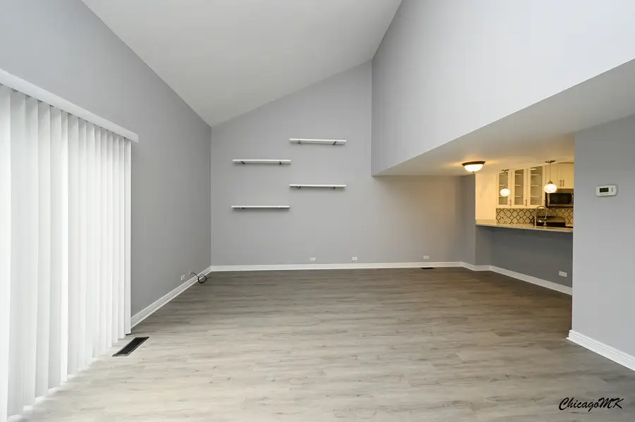 1661 College Green Drive, Elgin, IL 60123 - #2