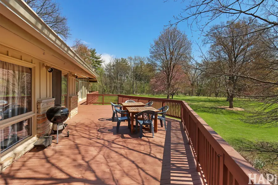 21747 N Harbor Road, Barrington, IL 60010 - #2
