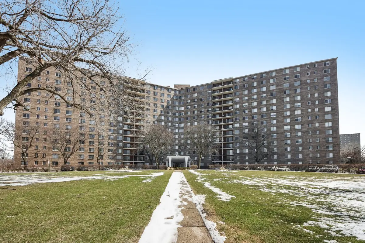 7141 N Kedzie Avenue #1213, Chicago, IL 60645 - #1