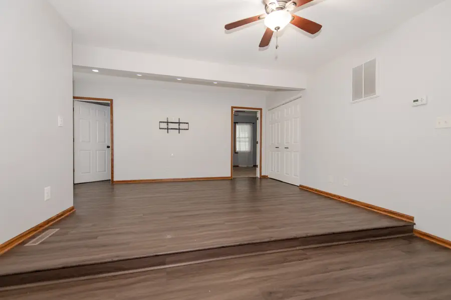 511 Armstrong Street, Morris, IL 60450 - #3