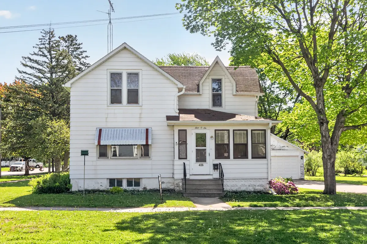 406 S Locust Street, Sycamore, IL 60178 - #1