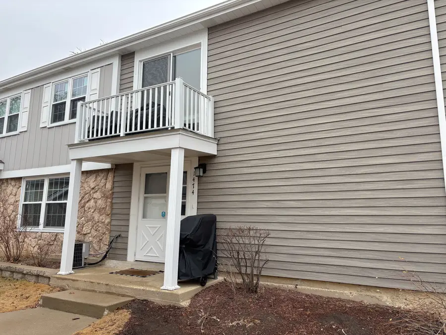 1474 Timber Trail #D, Wheaton, IL 60189 - #2