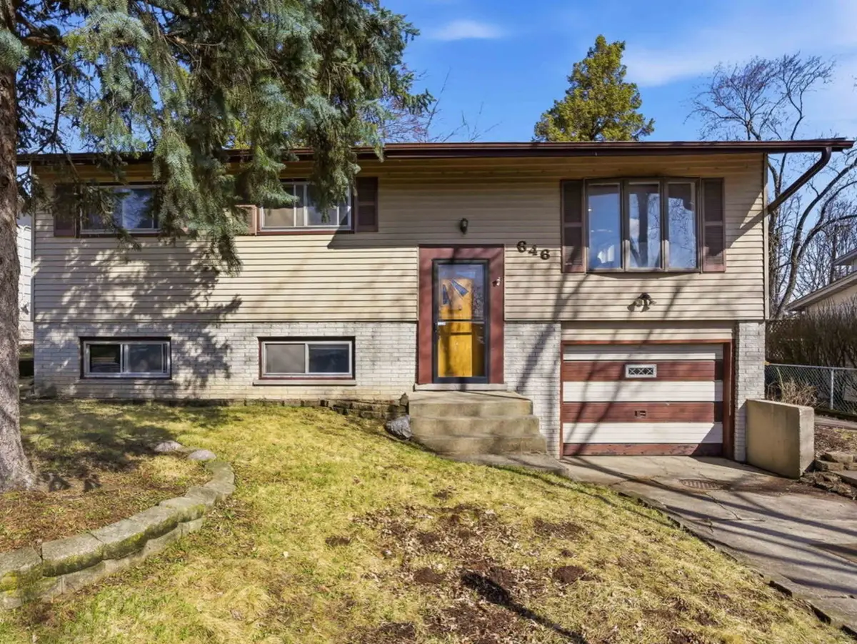 646 Dickens Avenue, Glendale Heights, IL 60139 - #1