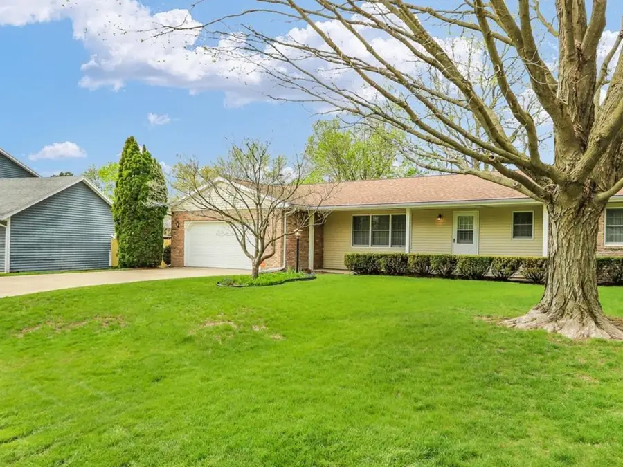 2610 Valkar Lane, Champaign, IL 61822 - #2