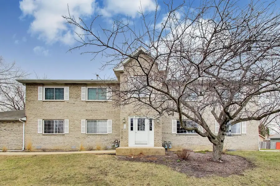 367 Stonington Place #367, South Elgin, IL 60177 - #2