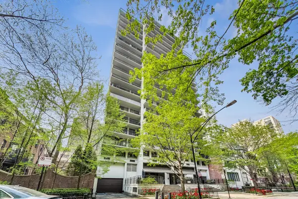 1430 N Astor Street #7B, Chicago, IL 60610