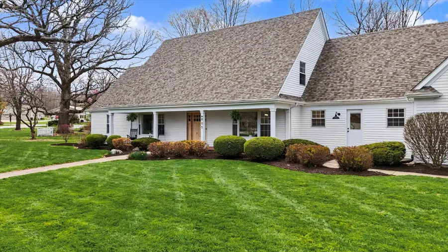 805 Deer Run Drive, Mahomet, IL 61853 - #3