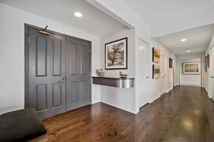 601 Mulberry Place #5B, Highland Park, IL 60035 - #2