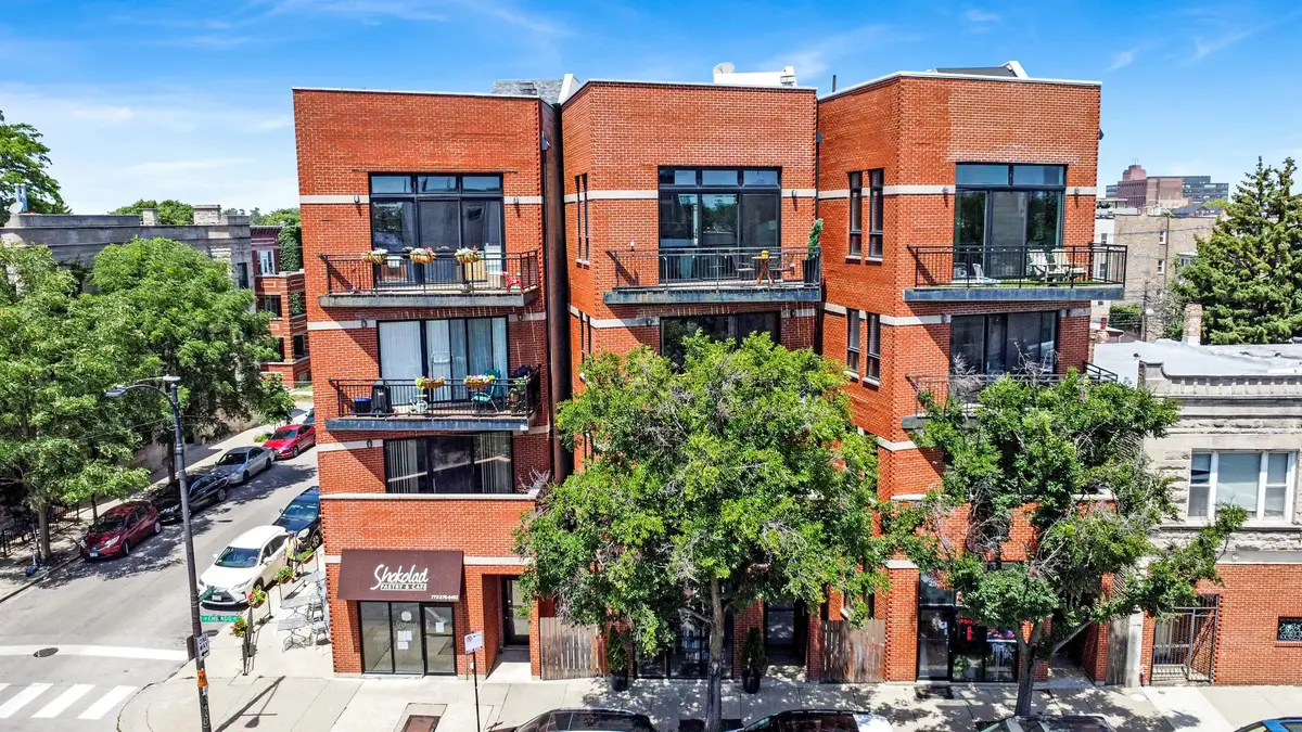 2522 W Chicago Avenue #4, Chicago, IL 60622 - #1