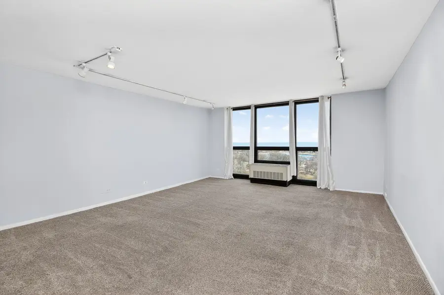 2500 N Lakeview Avenue #1304, Chicago, IL 60614 - #3