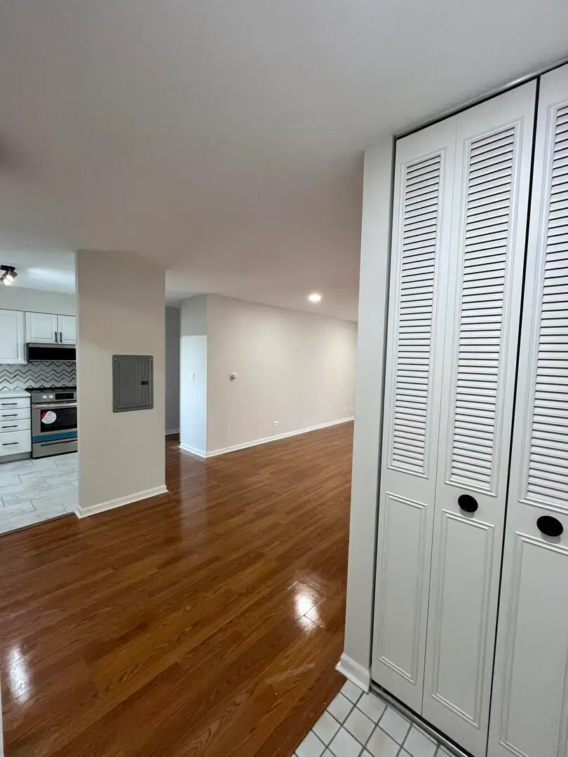 314 Lathrop Avenue #402, Forest Park, IL 60130 - #3