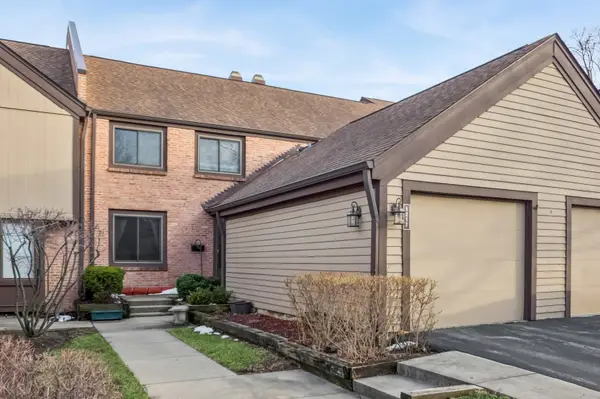 1217 Franklin Lane, Buffalo Grove, IL 60089