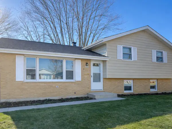 2432 Yeoman Street, Waukegan, IL 60087