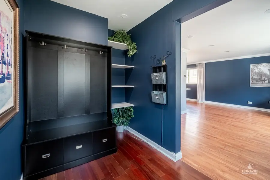 8738 S Troy Avenue, Evergreen Park, IL 60805 - #3