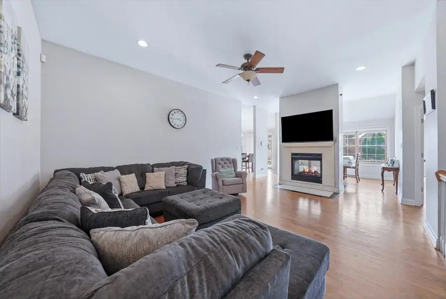 315 Louisa Street N, Shorewood, IL 60404 - #3