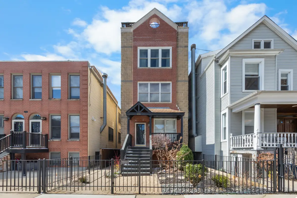 3736 N Janssen Avenue #A, Chicago, IL 60613 - #1