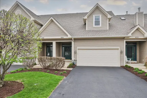 604 W Meadow Avenue, Lombard, IL 60148