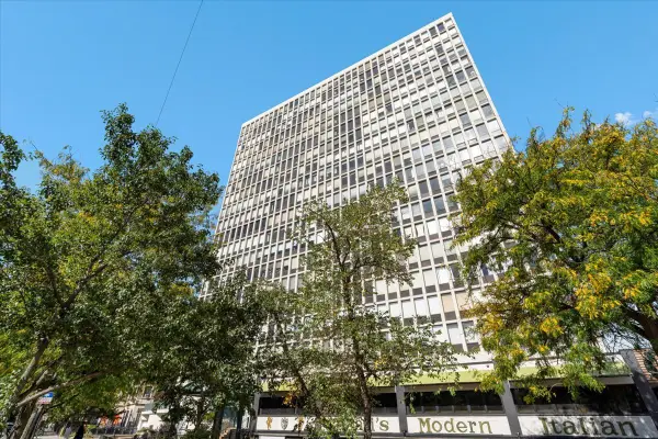 444 W Fullerton Parkway #1601, Chicago, IL 60614