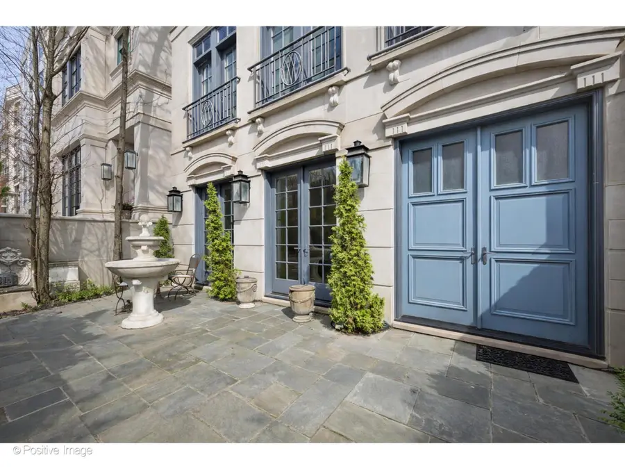 1811 N Howe Street, Chicago, IL 60614 - #2