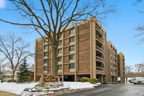 1110 Grove Street #2C, Downers Grove, IL 60515