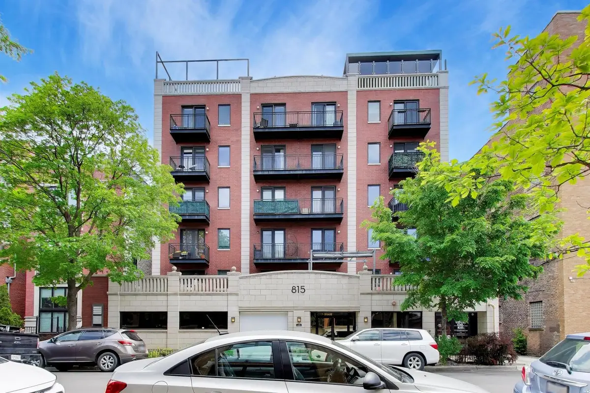 815 N Marshfield Avenue #204, Chicago, IL 60622 - #1