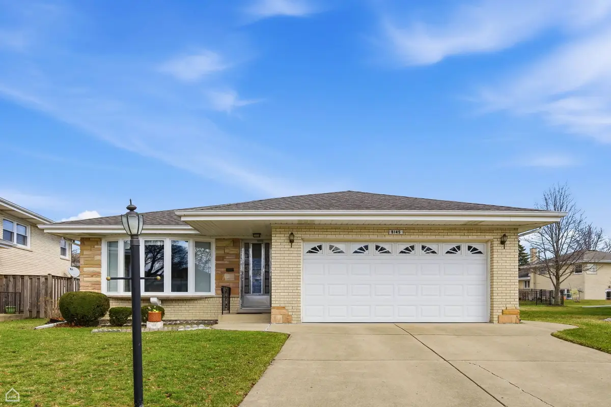 8145 N Grand Court, Niles, IL 60714 - #1