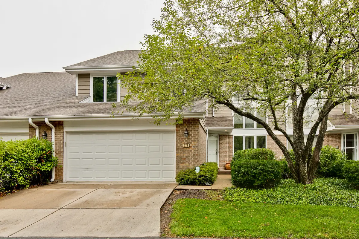 279 Brunswick Drive, Buffalo Grove, IL 60089 - #1