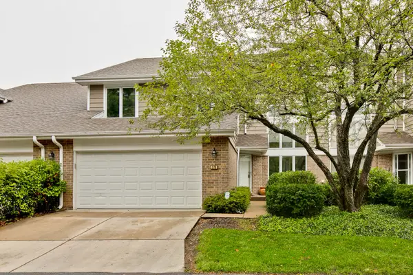 279 Brunswick Drive, Buffalo Grove, IL 60089