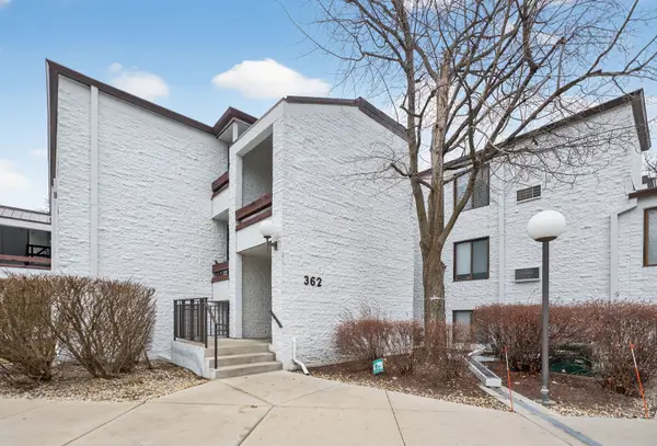 362 W Miner Street #1A, Arlington Heights, IL 60005