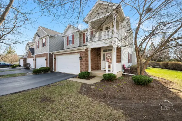 263 Lillian Court, Geneva, IL 60134