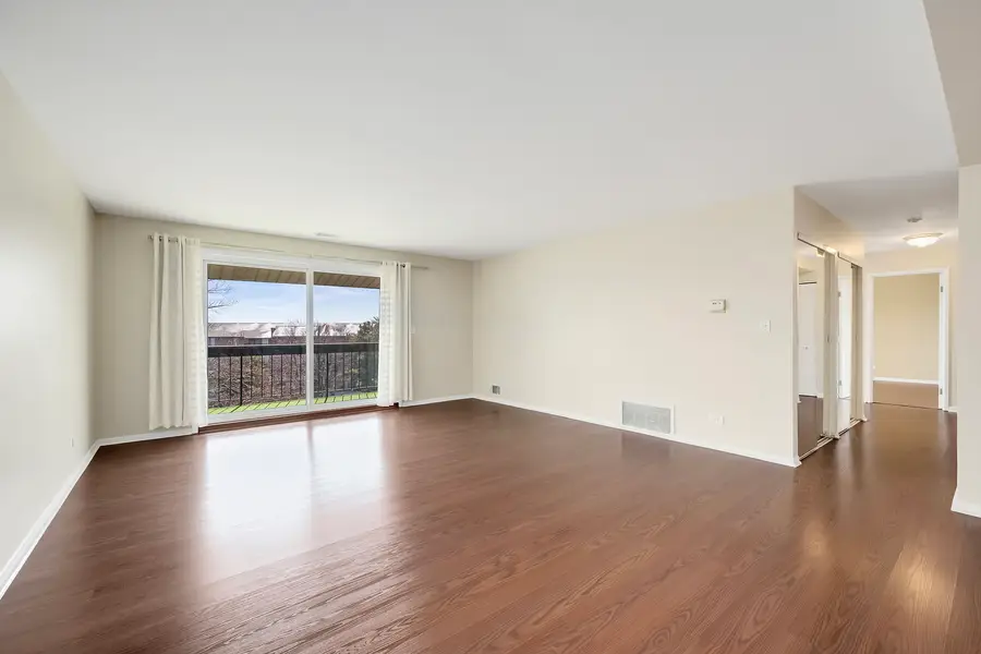 714 Walnut Drive #405, Darien, IL 60561 - #3