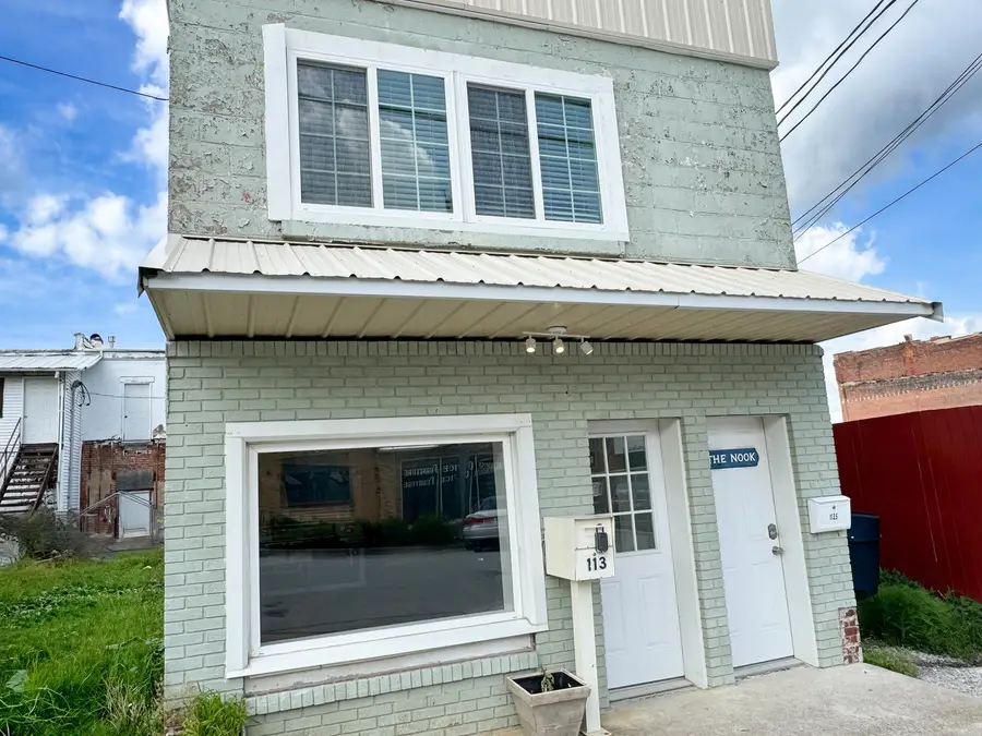 113 N Lafayette Street, Anna, IL 62906 - #2