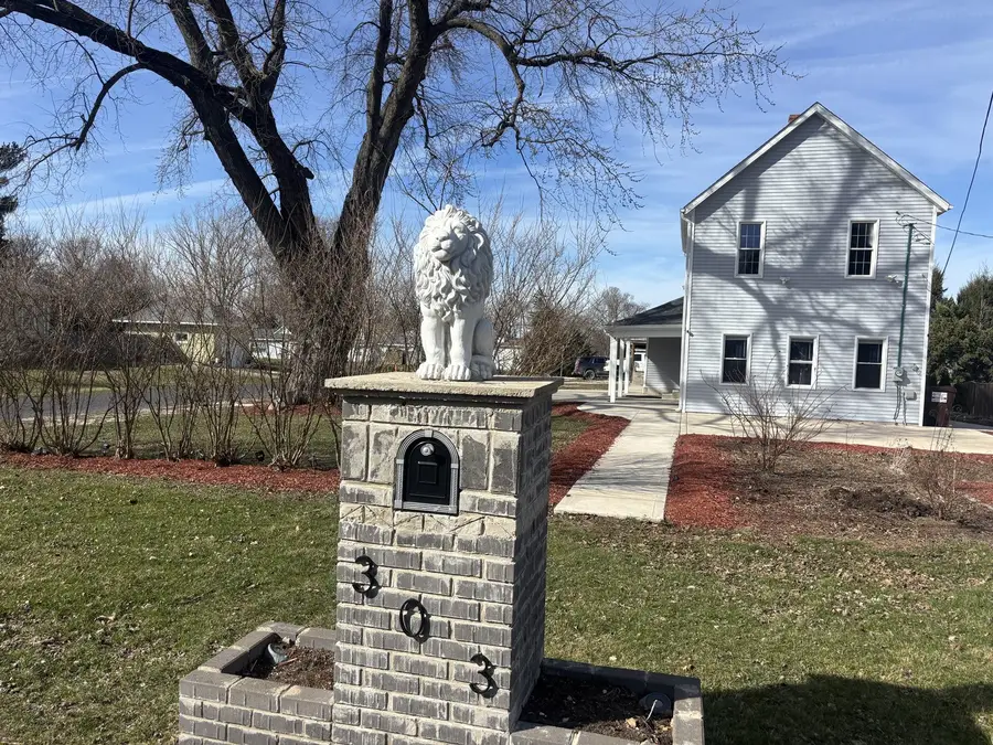 303 E Depot Street, Creston, IL 60113 - #3