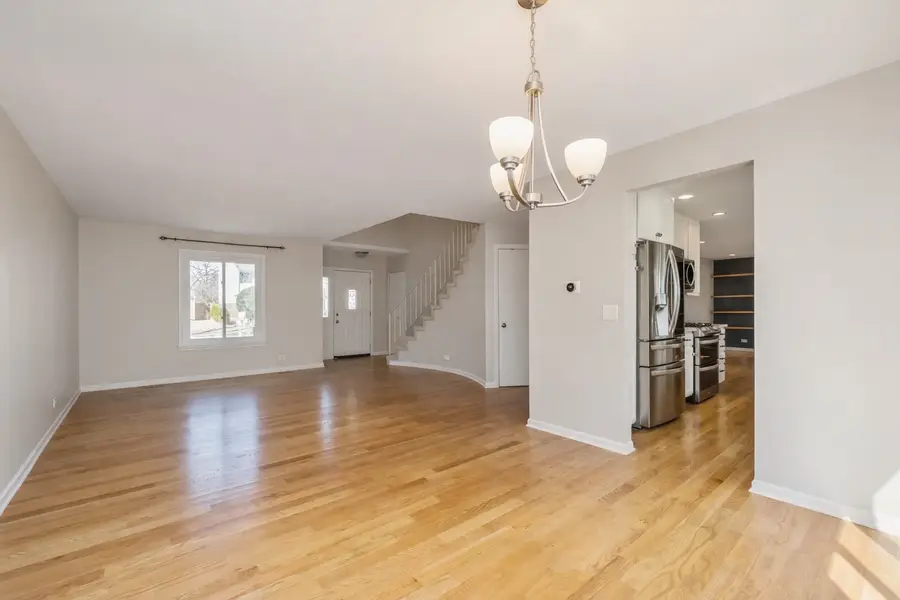 35 Manchester Lane, Vernon Hills, IL 60061 - #3