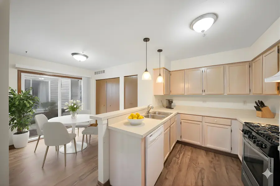 Address Withheld By Seller, Mundelein, IL 60060 - #2