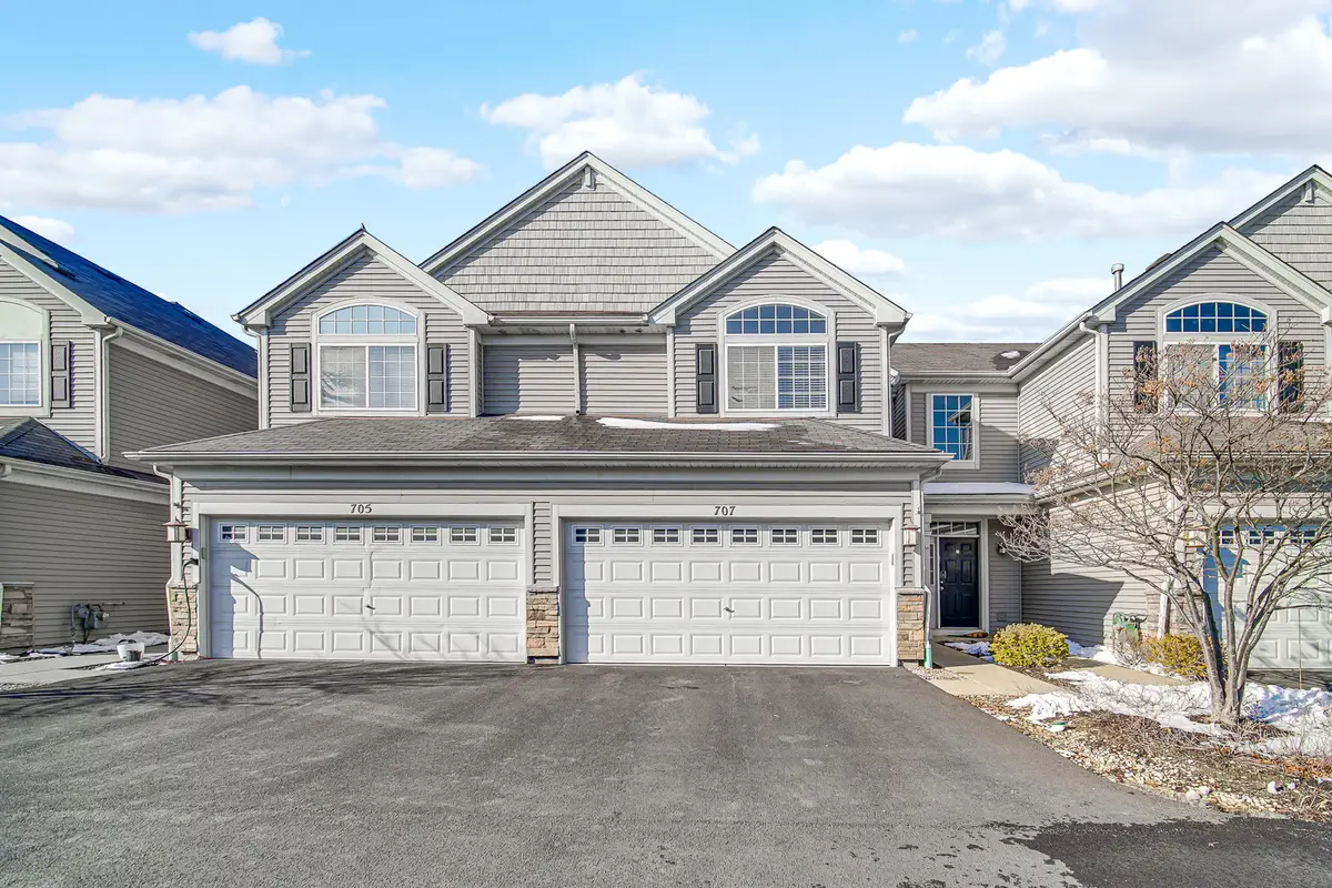 707 S Jade Lane, Round Lake, IL 60073 - #1