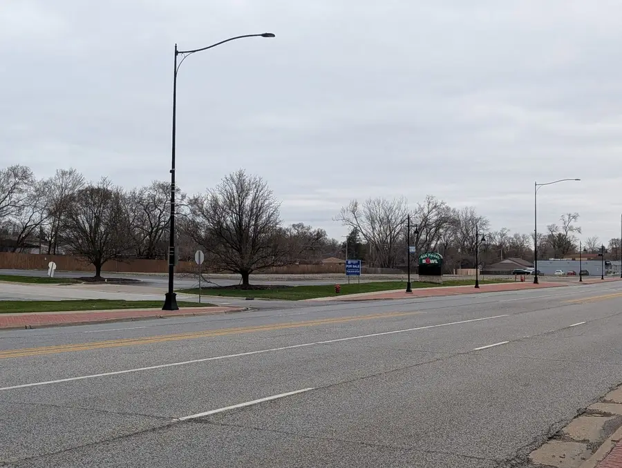 15230 S Cicero Avenue, Oak Forest, IL 60452 - #2