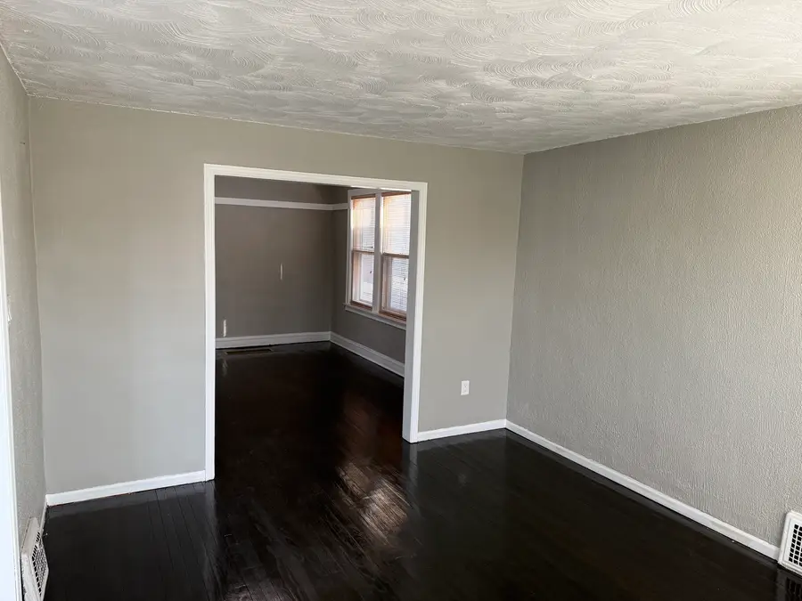 7131 S Wood Street, Chicago, IL 60636 - #3