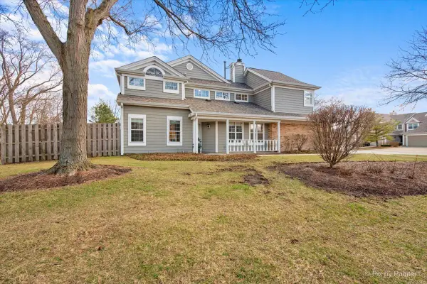 184 Woodstone Drive, Buffalo Grove, IL 60089